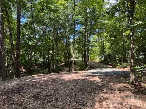 Fox Briar Drive, Columbus, NC 28722