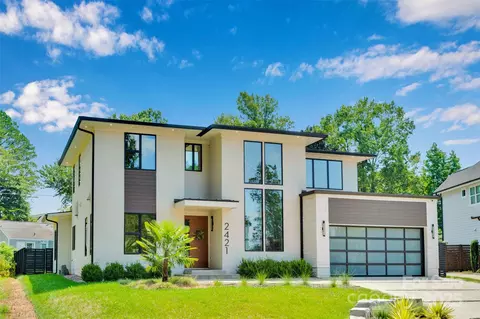 2421 Roslyn Ave, Charlotte, NC 28208