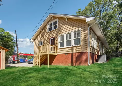 Exterior - 705 Lancaster Ave, Monroe, NC 28112 photo 3 of 7