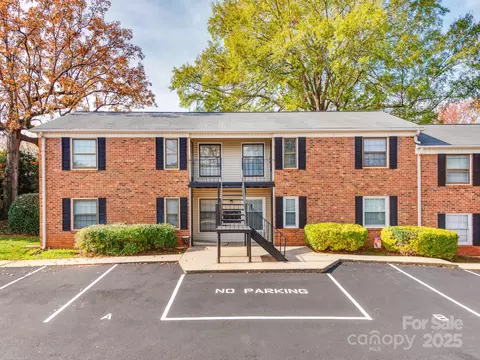 5903 Quail Hollow Roa Rd #D, Charlotte, NC 28210