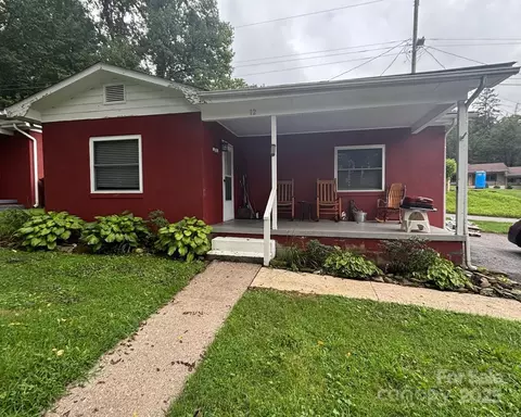 1555 Soco Apt 12 Rd # 12, Maggie Valley, NC 28751