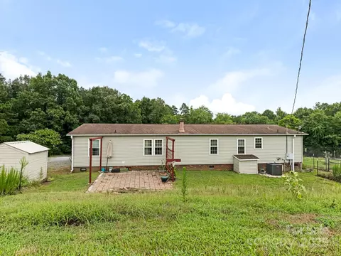 Exterior - 3075 Lambert Rd, Mount Pleasant, NC 28124 photo 6 of 7