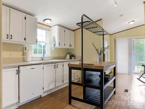 Kitchen - 3075 Lambert Rd, Mount Pleasant, NC 28124 photo 1 of 2