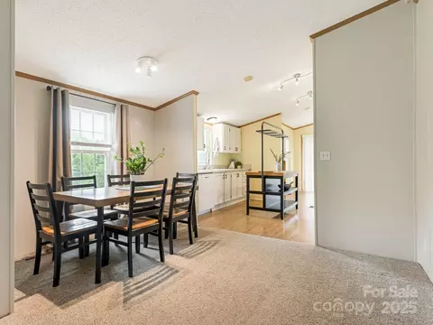 Dining - 3075 Lambert Rd, Mount Pleasant, NC 28124 photo 1 of 1