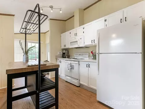 Kitchen - 3075 Lambert Rd, Mount Pleasant, NC 28124 photo 2 of 2