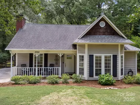 20914 Pine Ridge Dr, Cornelius, NC 28031 photo 4