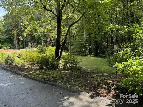 105 Maple Hill Dr, Flat Rock, NC 28731 photo 6