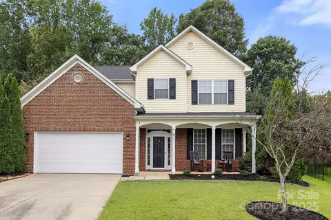 395 Lone Tree Ln, Clover, SC 29710