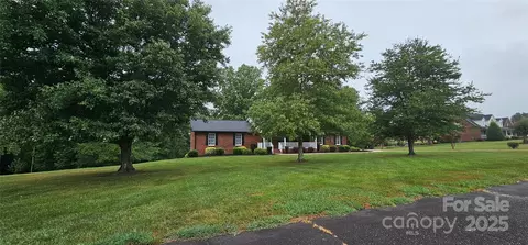 813 Settlers 13 Dr #13, Cherryville, NC 28021