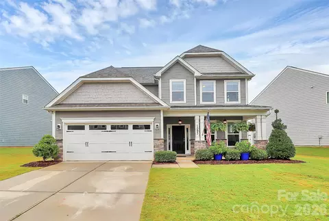 1093 Baldwin Dr, Lancaster, SC 29720