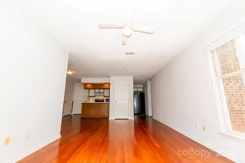 7330 Rose Terrace Ct, Charlotte, NC 28215