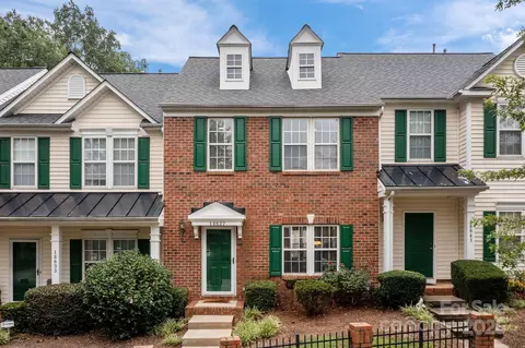 18637 Shawnee Ridge Rd, Cornelius, NC 28031
