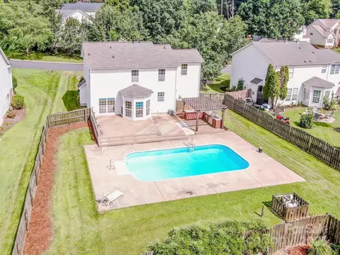 204 Misty Arbor Ln, Mooresville, NC 28117