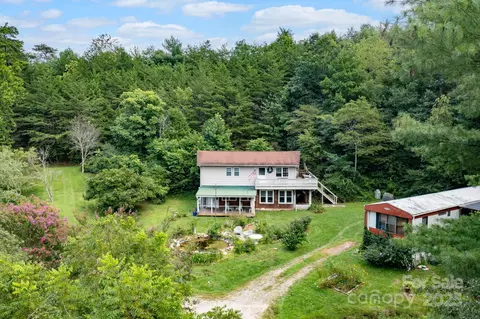 265 Dix Creek Chapel Rd, Asheville, NC 28806