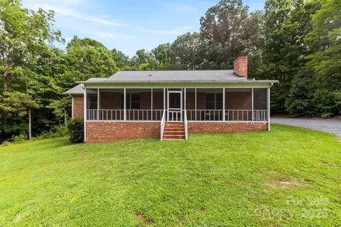 1765 Burnette St, Lancaster, SC 29720