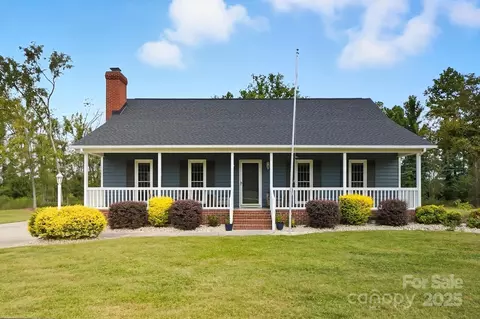 617 Schuyler Dr, Rock Hill, SC 29730