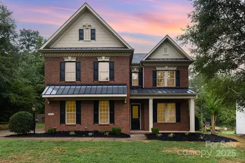 4204 Belle Meade Cir, Belmont, NC 28012