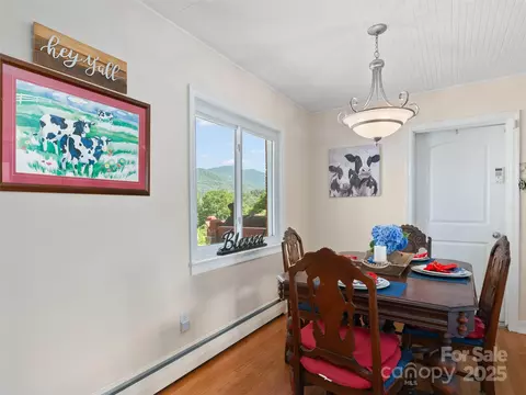 Dining - 983 Lee Rd, Clyde, NC 28721 photo 1 of 2