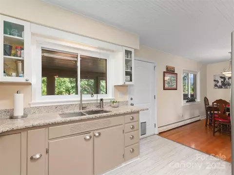 Kitchen - 983 Lee Rd, Clyde, NC 28721 photo 1 of 3
