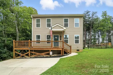 7718 Sarah Dr, Denver, NC 28037