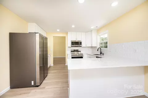 Kitchen - 1912 Maius Dr, Conover, NC 28613 photo 3 of 3