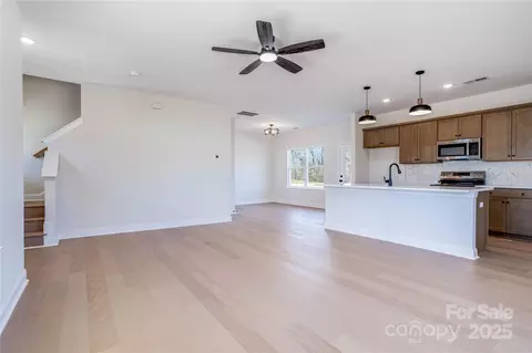 124 Devine St, Stanley, NC 28164 photo 3