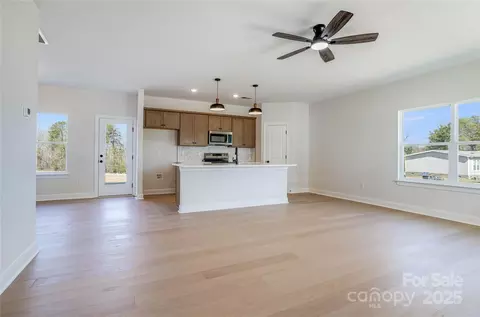 124 Devine St, Stanley, NC 28164 photo 2