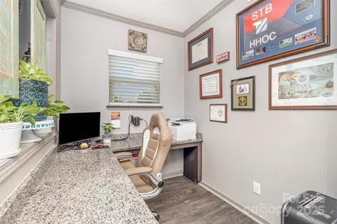 12404 Current Dr, Charlotte, NC 28278 photo 10