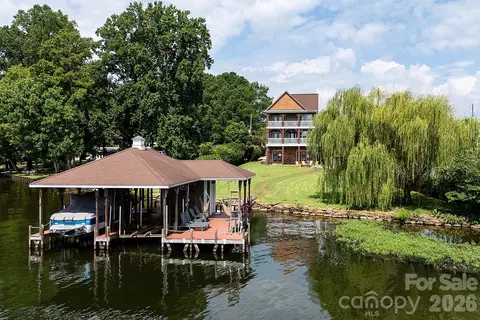 49412 Wood Land Dr, Norwood, NC 28128