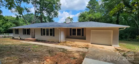 504 1st St, Spencer, NC 28159
