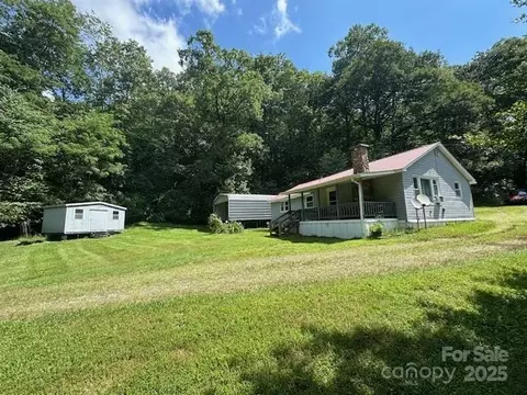 1880 Brasstown Rd, Cullowhee, NC 28723