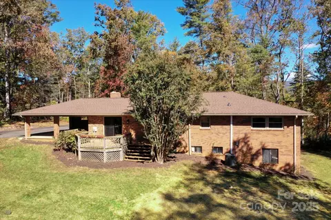 90 Joe Jenkins Rd, Fairview, NC 28730