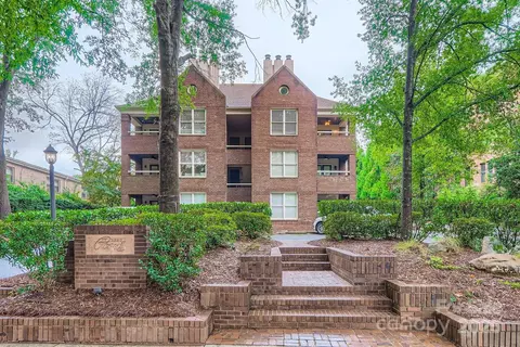 2220 Roswell F Ave #F, Charlotte, NC 28207