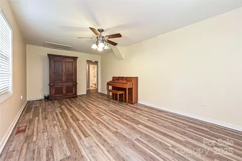 7705 Red Robin Trl, Denver, NC 28037 photo 14