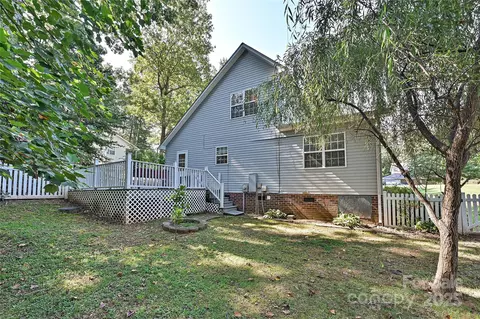 7705 Red Robin Trl, Denver, NC 28037 photo 25