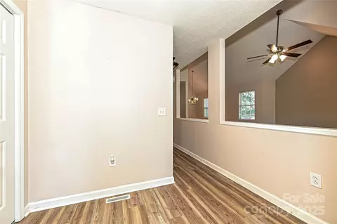 7705 Red Robin Trl, Denver, NC 28037 photo 2