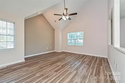7705 Red Robin Trl, Denver, NC 28037 photo 4