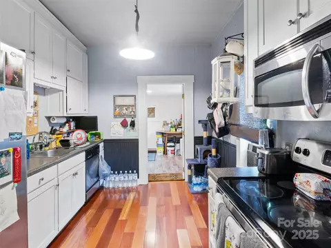 Kitchen - 598 Summit Ave, Spruce Pine, NC 28777 photo 1 of 3