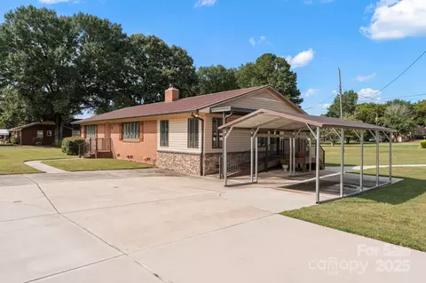 Exterior - 128 Killian Farm Rd, Stanley, NC 28164 photo 2 of 2