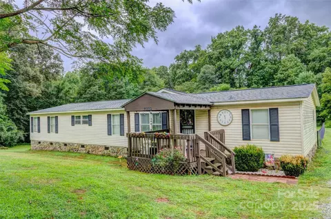 2006 Kollege Ln, Crouse, NC 28033