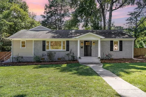 4842 Gilmore Dr, Charlotte, NC 28209