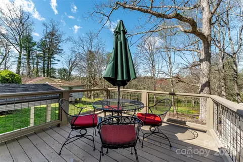Exterior - 580 Maple St, Brevard, NC 28712 photo 3 of 5