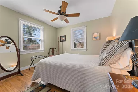 Bedroom - 580 Maple St, Brevard, NC 28712 photo 1 of 4