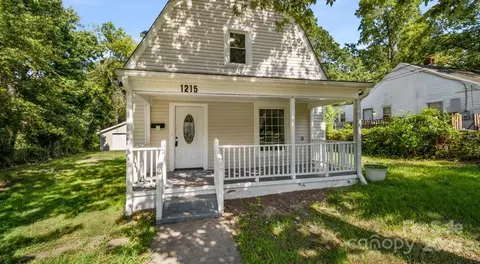 1215 Highland Ave, Greensboro, NC 27403