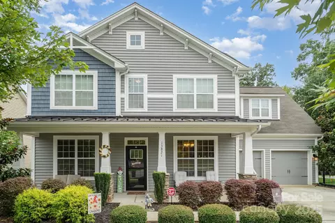 13821 Baytown Ct, Huntersville, NC 28078