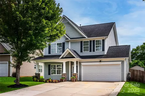 457 Laurel Fork Dr, Fort Mill, SC 29715