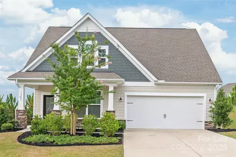 16726 Cozy Cove Rd, Charlotte, NC 28278