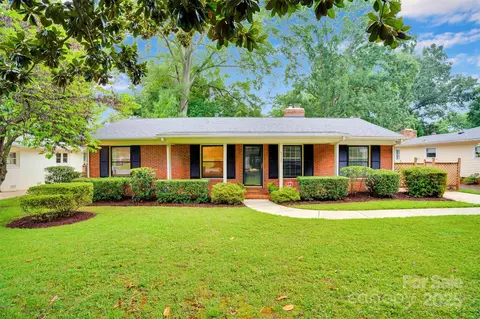 5739 Murrayhill Rd, Charlotte, NC 28210