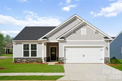1044 Arundle Rd, Sherrills Ford, NC 28673