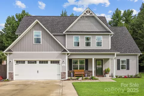 122 Bellchase Dr, Jacksonville, NC 28540